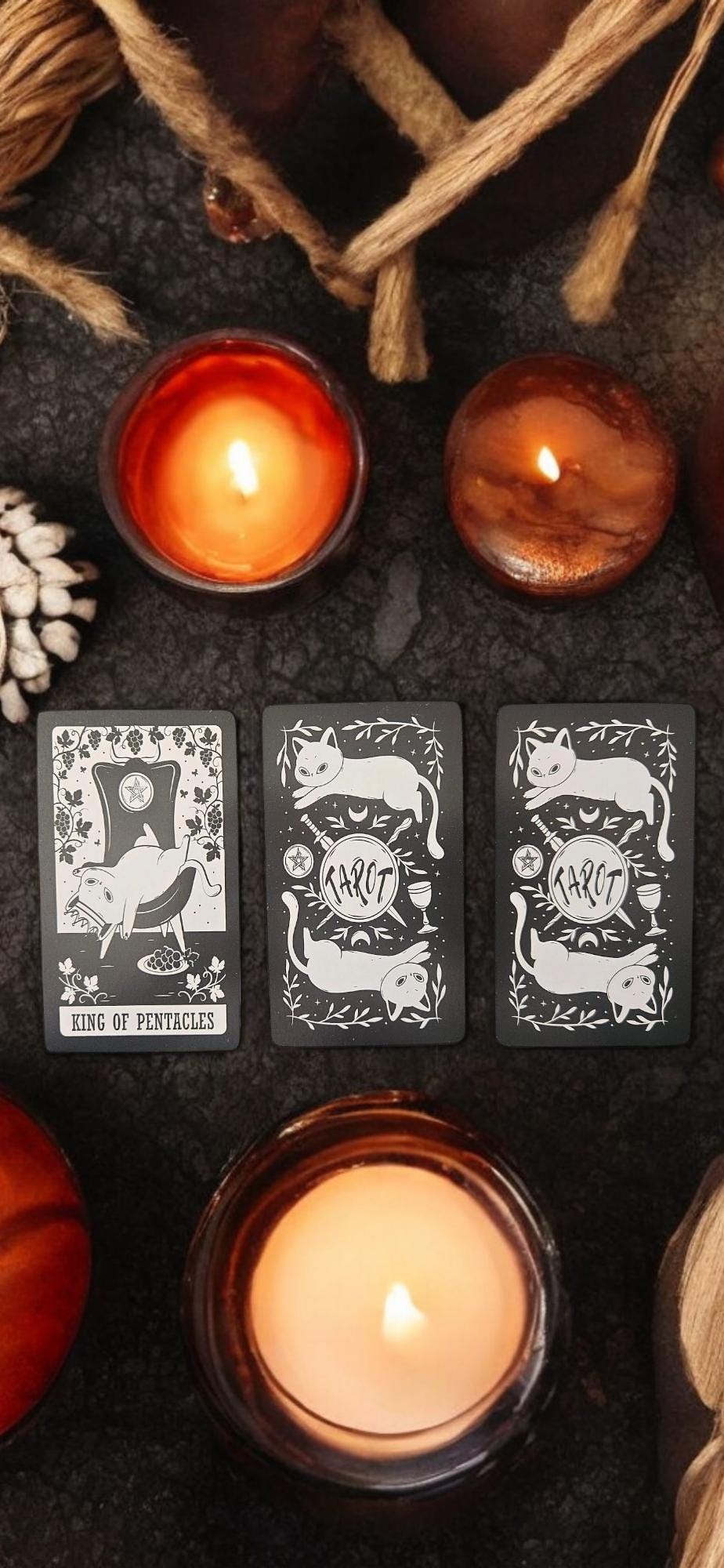 Black Cat Tarot Deck - Mystical Kittens Fortune Telling